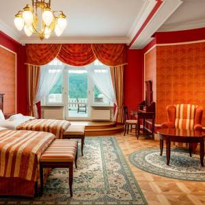Moser Suite